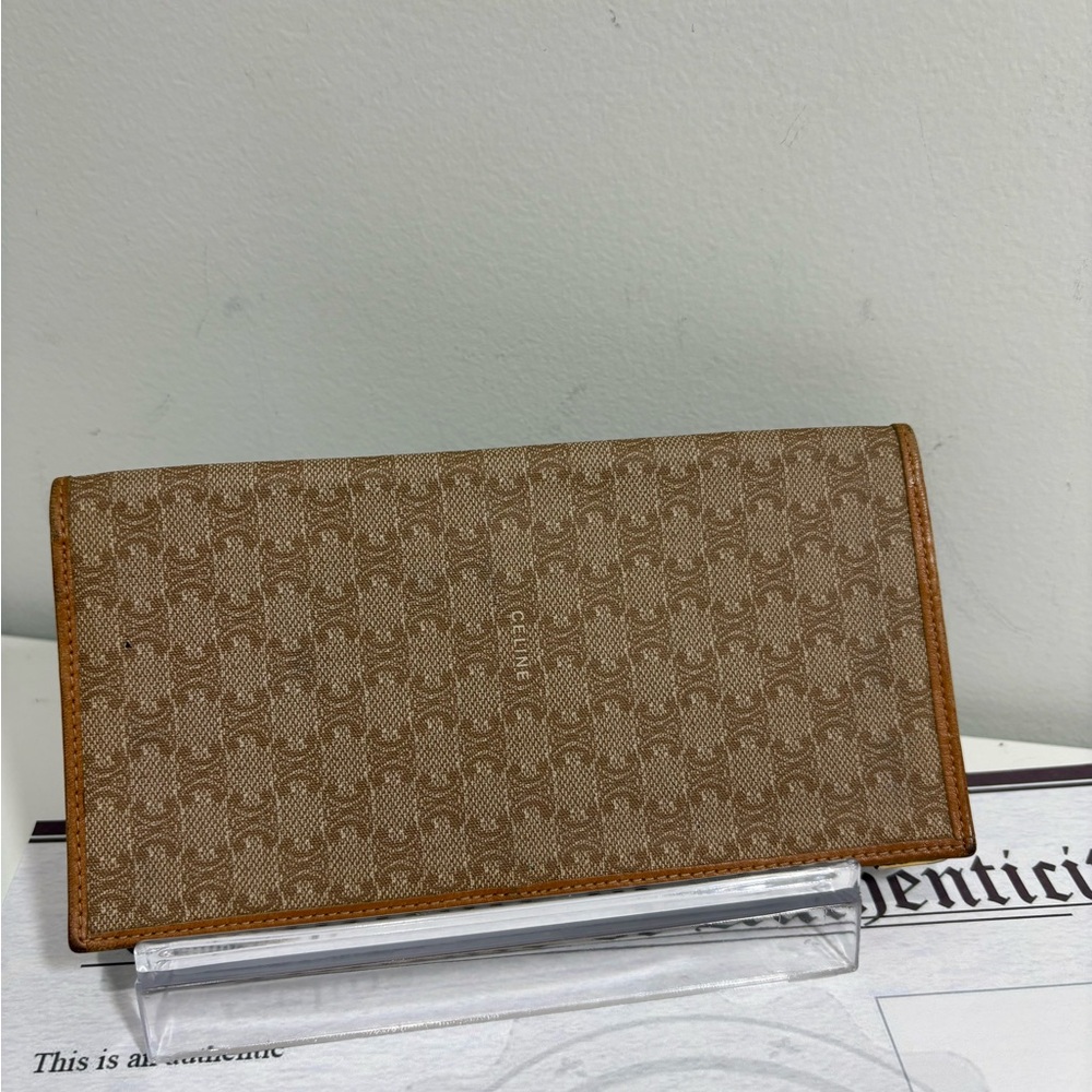 Authentic CELI NE macadam monogram long wallet with certificate - Picture 1 of 15